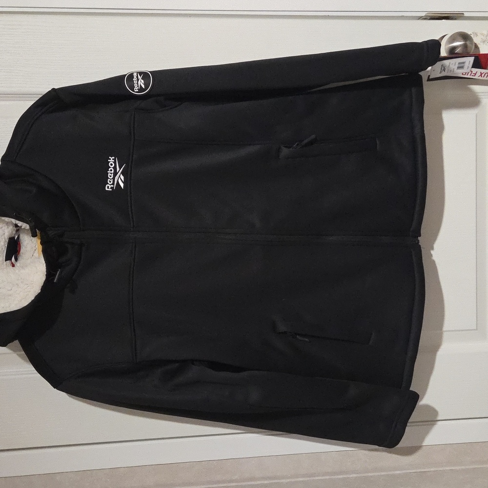 Reebok New With Tags Women's Black Performance Jacket Faux Fur Lining.retail 140